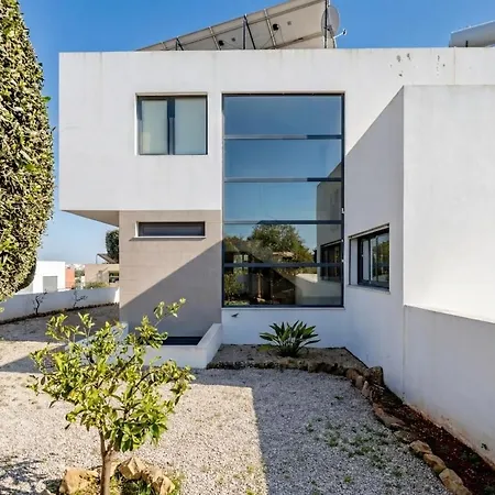 Villa Rosa Alcantarilha